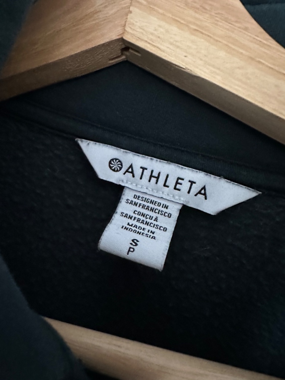 Athleta Forever Fleece Piping 1/2 Zip Sweatshirt - Picture 2 of 4